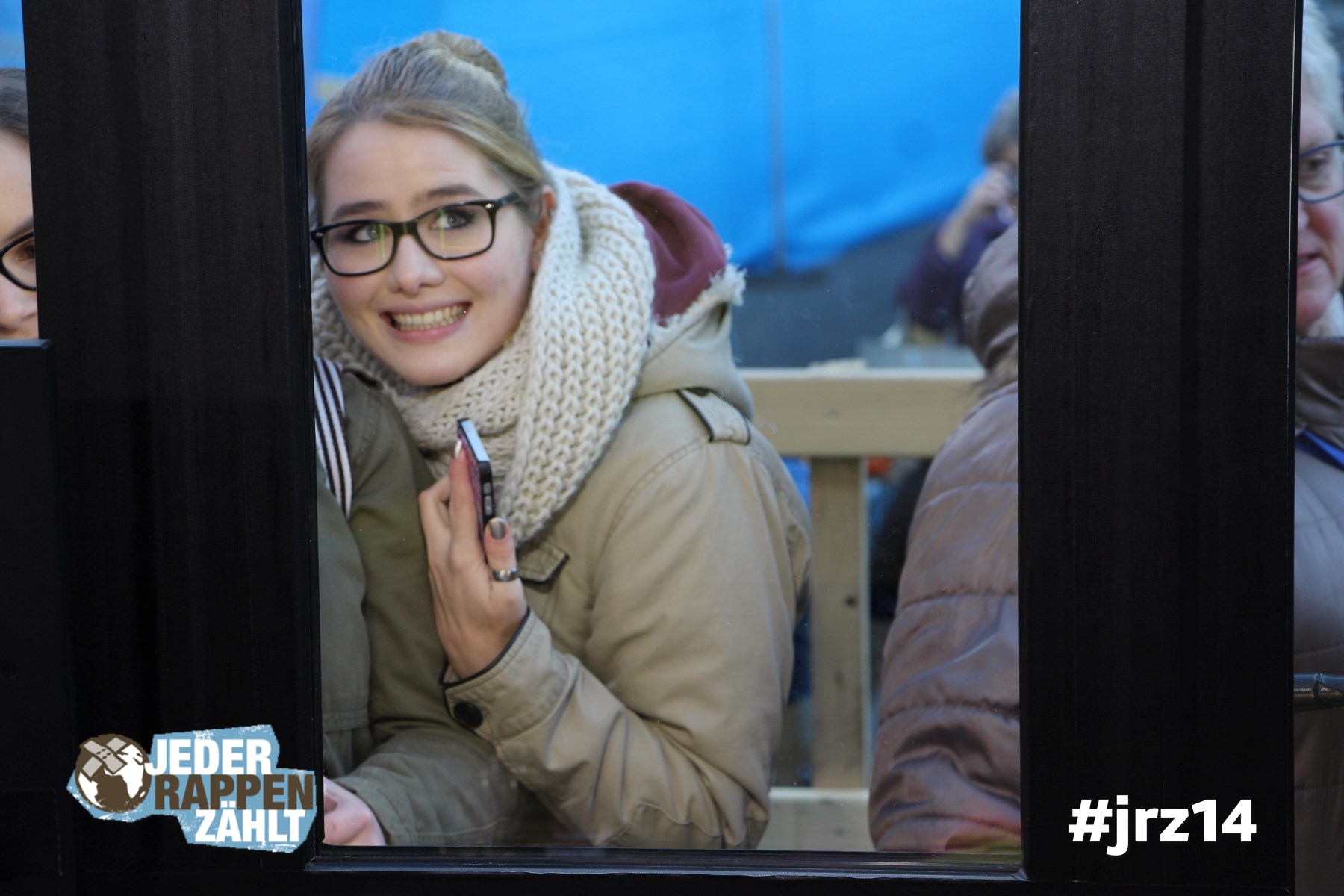 Spende auch du einen Teddybären für Familien auf der Flucht. #jrz14 Jeder Rappen zählt. Foto unter: