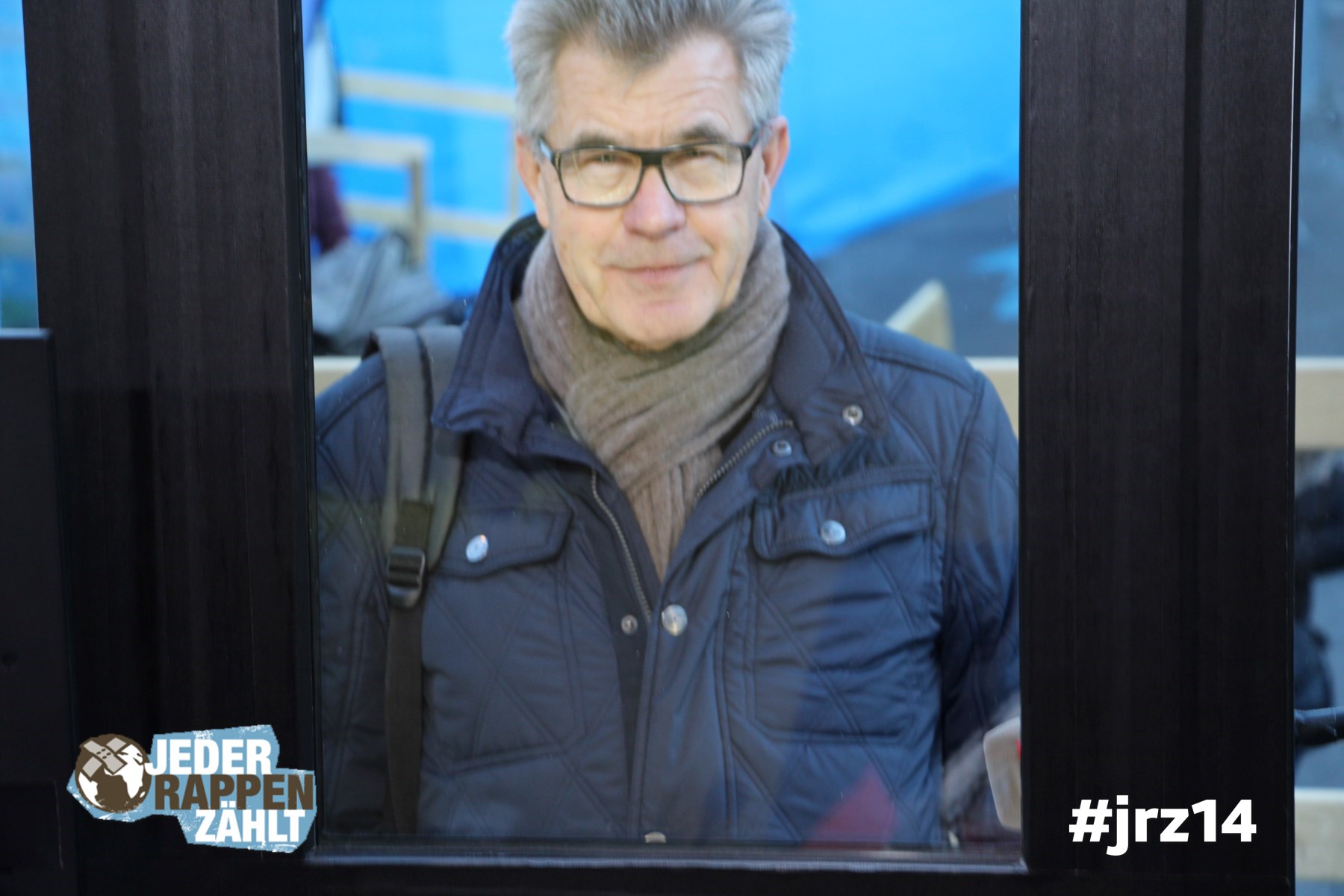 Spende auch du einen Teddybären für Familien auf der Flucht. #jrz14 Jeder Rappen zählt. Foto unter: