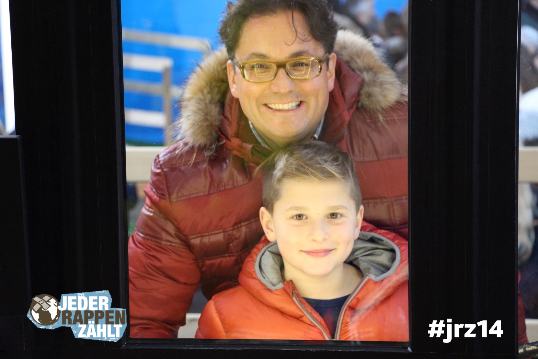 Spende auch du einen Teddybären für Familien auf der Flucht. #jrz14 Jeder Rappen zählt. Foto unter: