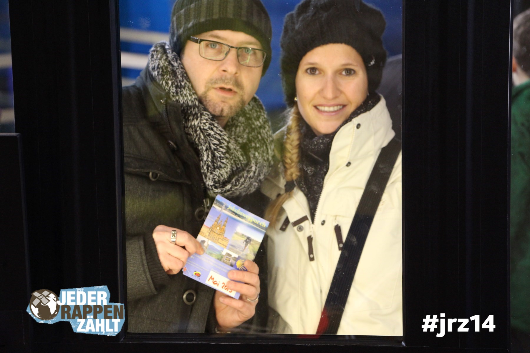 Spende auch du einen Teddybären für Familien auf der Flucht. #jrz14 Jeder Rappen zählt. Foto unter: