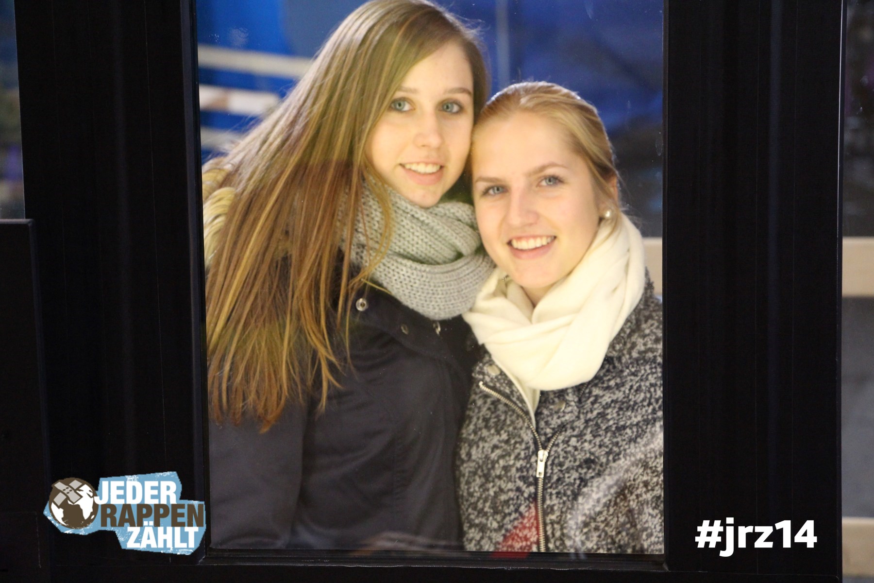 Spende auch du einen Teddybären für Familien auf der Flucht. #jrz14 Jeder Rappen zählt. Foto unter: